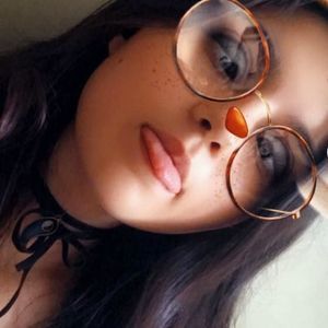 Meet your Posher, Gabrielle